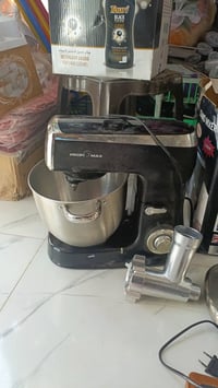 مكينة لحم • عجانة • قليل استعمال