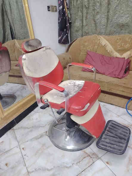 كرسي حلاقه اللبيع عنوني بابل *********** رقمي
