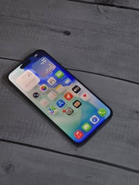 آيفون 15 برو ماكس • ٢٥٦ • بطارية ٨٧٪