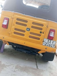 تكتك 18معمره كلهة بيه تنقيص او السعر 5ملاين او بيهة مجال 07750311743 و...