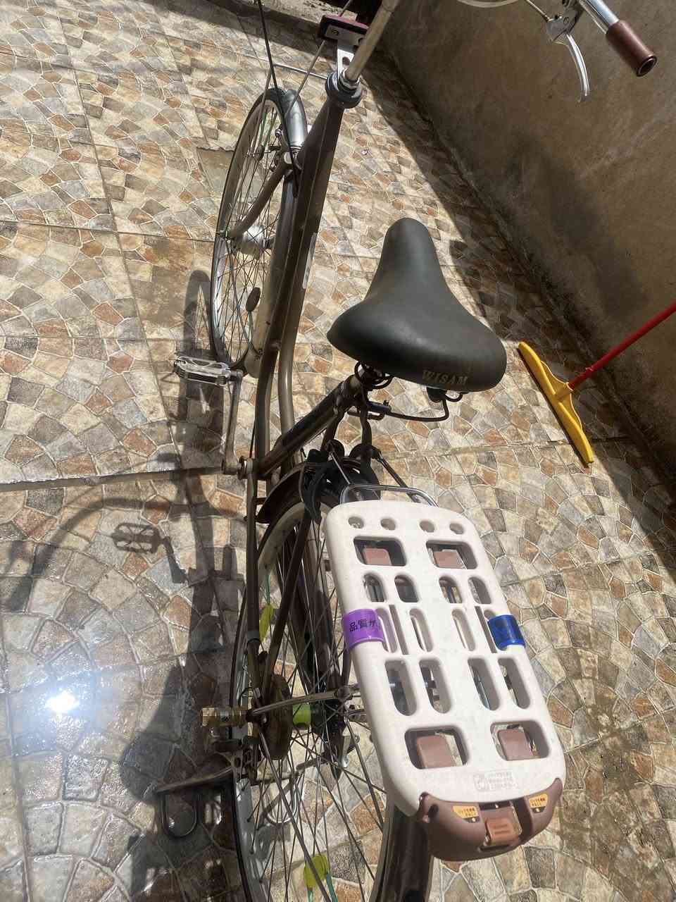 مرحبا باسكل للبيع نضيف سعر70 وبي مجال الـ مكان ابوغريب شهداء


**إذا كنت صاحب هذا الإعلان وتريد حذفه لأي سبب، رجاءا أرسل رسالة إلى الدعم الفني**