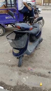 وبركاته منغولي للبيع سعرها ٣٠٠ الف وبيها مجال للشراي الدراجة كاملة مكم...