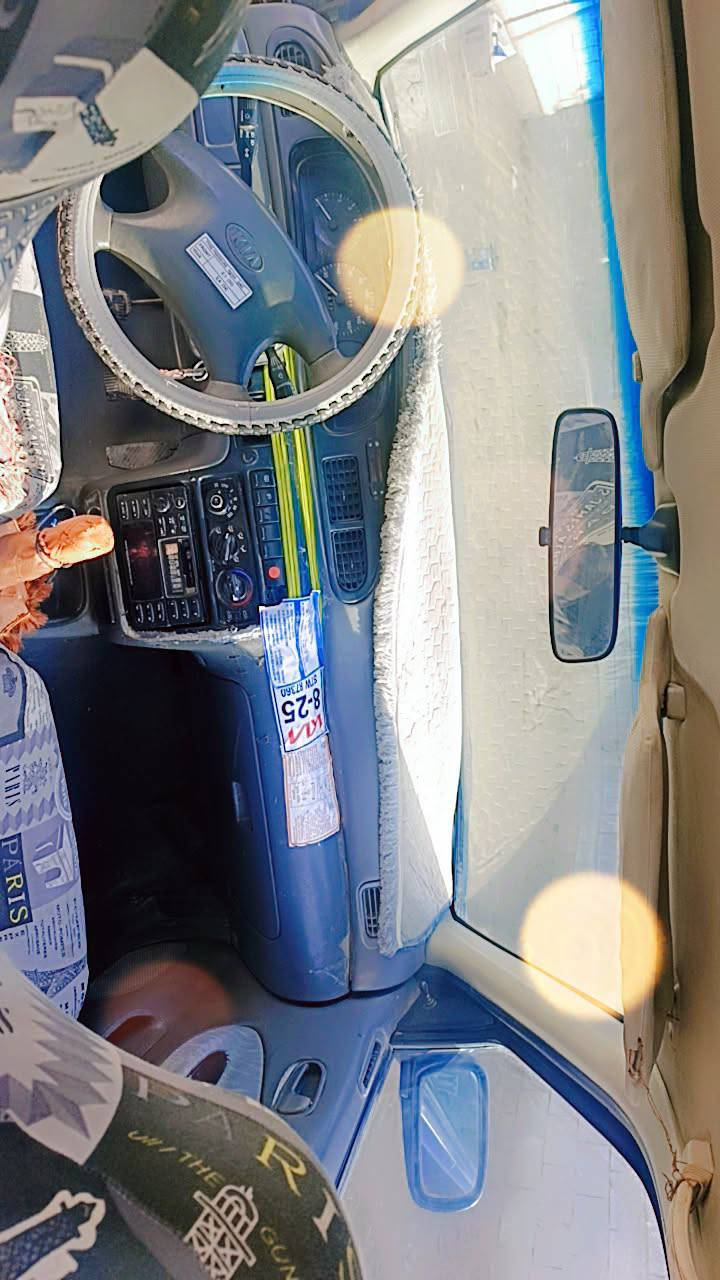 سلام عليكم سيفيه لبيع موديل ٩٥ ساره بدون صبق ولا معجون ساره مكفوله من كير ومن محرك مفتوح كير عادي كهربائيت شقاله تبريد شغال تخم تاير جديد حداديه كله  العنوان واصط  سعر ٣٤ بيه مجال ***********
