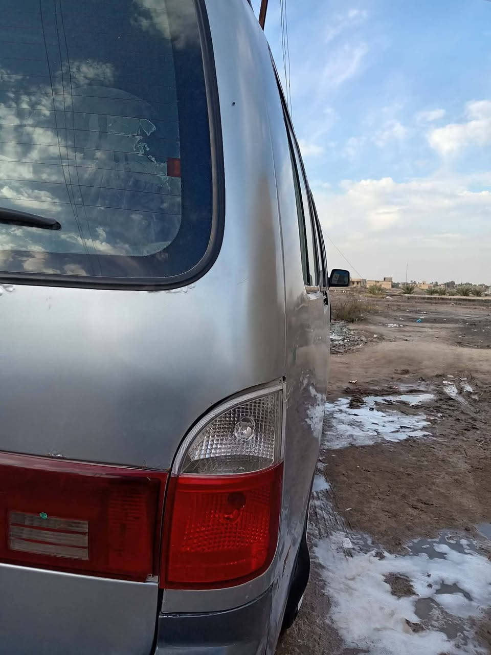 السلام عليكم سياره بريجو للبيع سياره جاهزه كير واكسن توني شادهن ومحرك دوني مجفته دواخل نضيفه دشبول جديد كهربايات كله شغاله رقم بغداد مديل 2002 تواير تغم كامل جديد كبل سبوع شادهن /لسعر 1005 وبيه مجال بصيط / رقم ***********
