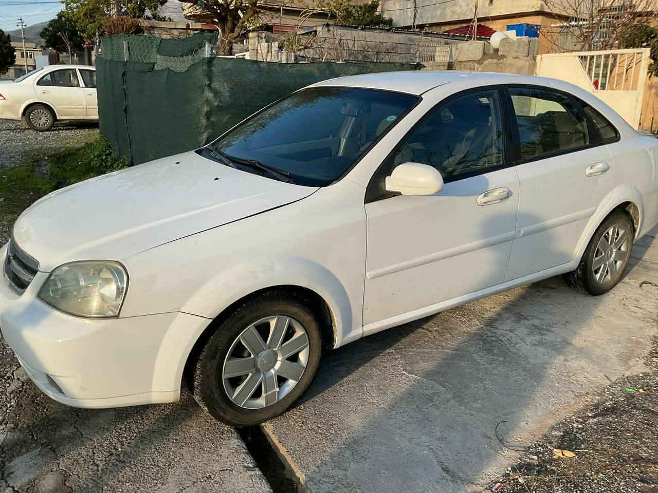 بەناوی خودای بەخشندەی میهرەبان 
شوفلێت ئۆپترا 2010 
ڕەقەم سلێمانی 
سەنەوی بەناو خۆمانەوەیە 
گێڕ ئۆتۆماتیک 
گێڕ ومەکینەو توندوتۆڵی بەشەرت
کارەبایی و چوار تایەی لۆک بەشەرت 
دەعم و لێدراوی بەشەرت 
دووپارچەی بۆیاغە 
سەنەوی و وەکالە و پەنجەمۆر بەشەرت 
سەیارەکە هی ماڵیە زۆر پوخت ڕاگیراوە
سعری 83 گەڵاو معامەلە
شوێن قەڵادزێ 
ژ.م ***********
واتس ئەپ و مسنجەر کراوەیە.. رانية, السليمانية
