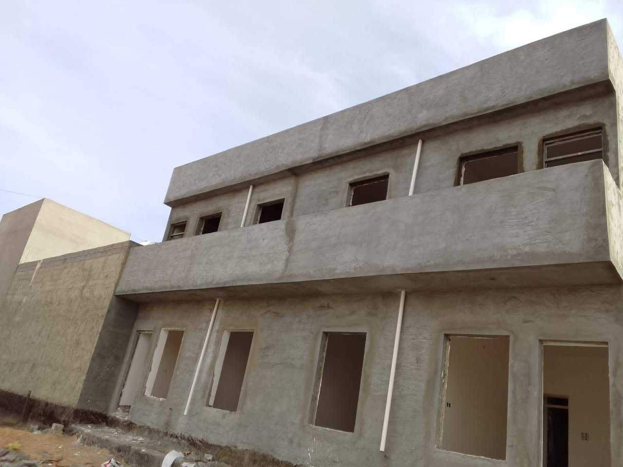 يوجد كادر لبخ متفرق حاليا لبخ ناعم خشن واجهيات ترايش وصبغ 
سعر لبخ الناعم 4الف المتر
سعر ترايش المتر 5الف 
سعر لبخ نثر المتر 3ونص
سعر لبخ جرد المتر 3الف 
سعر لبخ تشميع المتر 2ونص 
نثر سعر المتر 2الف 
صبغ سعر المتر 1الف ونص

 الاستفسار على هذا الارقم ***********
