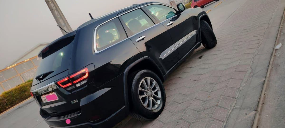 لاريدو موديل 11 رقم أربيل سنويه جديده هزه جديده رقم جديد تحويل مباشر كشنات جلد كشن كهرباء ويل موديل ١٤الون اسود ملكي الساره حلوه محرك جديد كير جديد صدر جديد ظرر جامرلق امامي وقطعتين صبغ خلفي أسياده بسمي تحويل مباشر العنوان اديالى بعقوبه السعر 150 وبيهه مجال اتصال ***********
