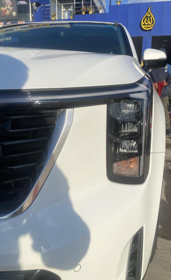 سلام عليكم سورنتو 2024 
ماشيه 17 
تشغيل عن بعد 
جنطه كهرباء 
كشنات كهرباء 
حساسات امامي خلفي 
ارضيه جلد قبل كم يوم سويتها 
محرك 6 سلندر 
شاشة داتوشو 
شاشه سينمه 
رقم بغداد الجديد 
مكاني ديالى 
تواصل ***********
ملاحه السيارة بيها صبغ بسيط بالجاملوغ الامامي
