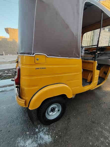 سلام عليكم تكتك للبيع 2019شهر ال10تكتك معمر بيه دوس تكتك حلوه مكينه مجفته مكاني مدينه الصدر ***********
