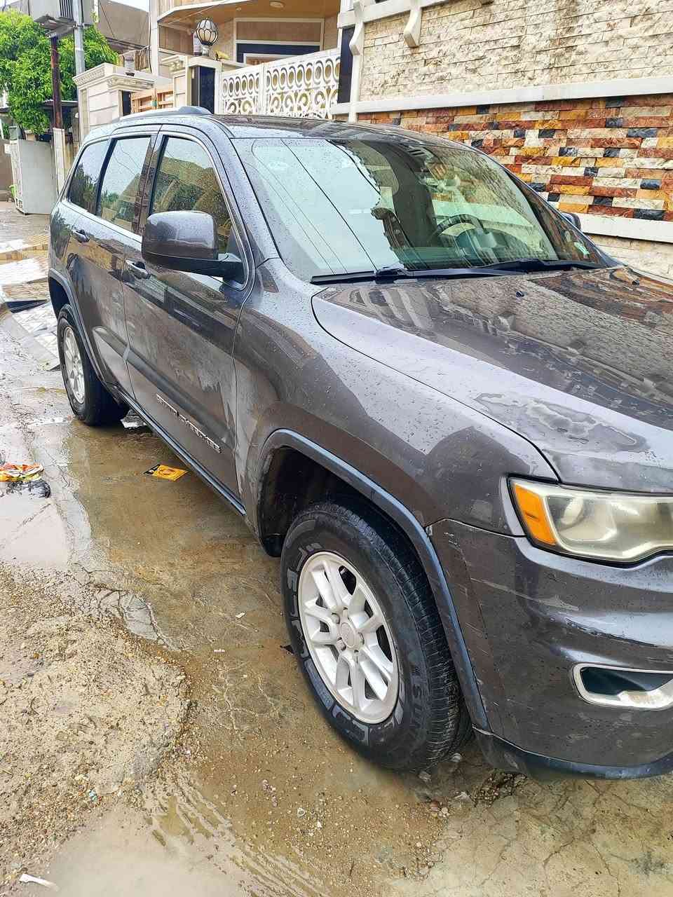 السلام عليكم اخوان جيب لا ريدو موديل 20 رقم بغداد بأسمي مواصفات معروفة ماشيه 72 السونار مرفق بالمنشور السعر 235 مكان السياره ديالى بعقوبة الجديد للاتصال *********** تحياتي للجميع
