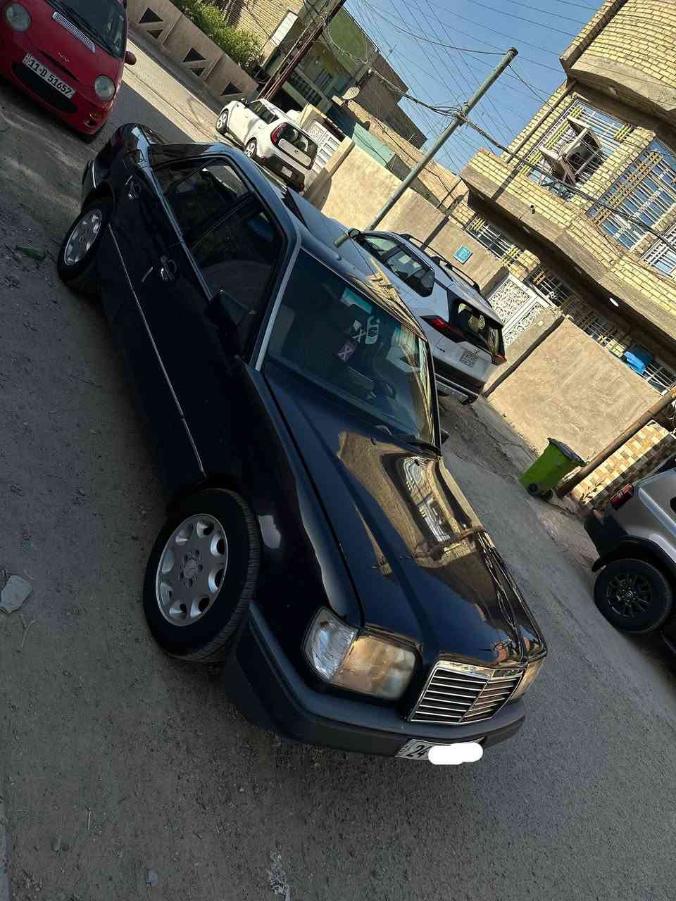 السلام عليكم....... 
مارسدس دب موديل 1993 بدون صبغ بدون خياس بدون تعمير   ( *********** ) 

محرك وكير VVT 3000 مكفولات

_______
فقط بيها صبغ قطعة وحدة بدون ضربة 

رقم دهوك دولي باسمنه تحويل مباشر في كلار او سليمانية او اربيل 

تبريد شغال داخل مخمل جام كهرباء جاهزة كير محرك اكسل صدر امامي وخلفي السيارة جاهزة وجديدة 

بيع فقط بدون مراوس والسعر جدا مناسب 
السعر 67 وبيها مجال
مكان السيارة بغداد للاستفسار اكثر اتصل
*********** بغداد, العراق
