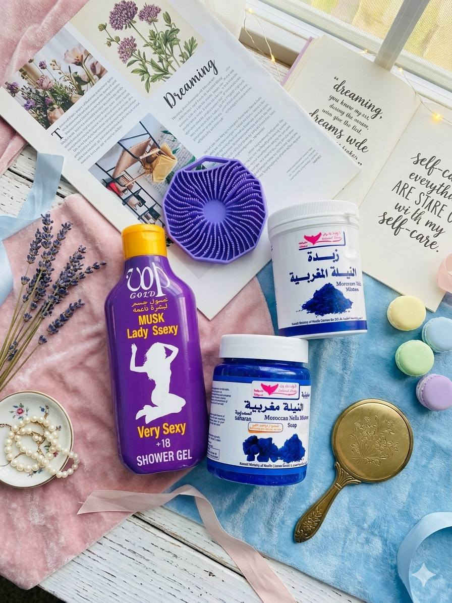 جبتلج روتين فاخر يخلي بشرتچ حرير من أول استخدام 😍👇

صابونية النيلة المغربية 🧼💙
تنظف الجسم بعمق وتفتح البشرة وتعطيج إشراقة طبيعية تخليچ تلمعين بدون فلتر ✨

ليفة الجسم 🧽💧
تساعد على تقشير لطيف وتزيل الجلد الميت بسهولة حتى تبين نتيجة الصابونية أسرع وأنعم 🌿

شاور فورمني 🧴🫧
ريحة فخمة وثابتة تخلي جسمچ معطر طول اليوم وكأنج طالعة من سبا 🧖🏻‍♀️💫

زبدة النيلة المغربية 🫙💙
الخطوة السحرية! ترطب بعمق، توحد اللون وتعطي نعومة تخبل ما راح تستغنين عنها

سعر العرض


**إذا كنت صاحب هذا الإعلان وتريد حذفه لأي سبب، رجاءا أرسل رسالة إلى الدعم الفني**