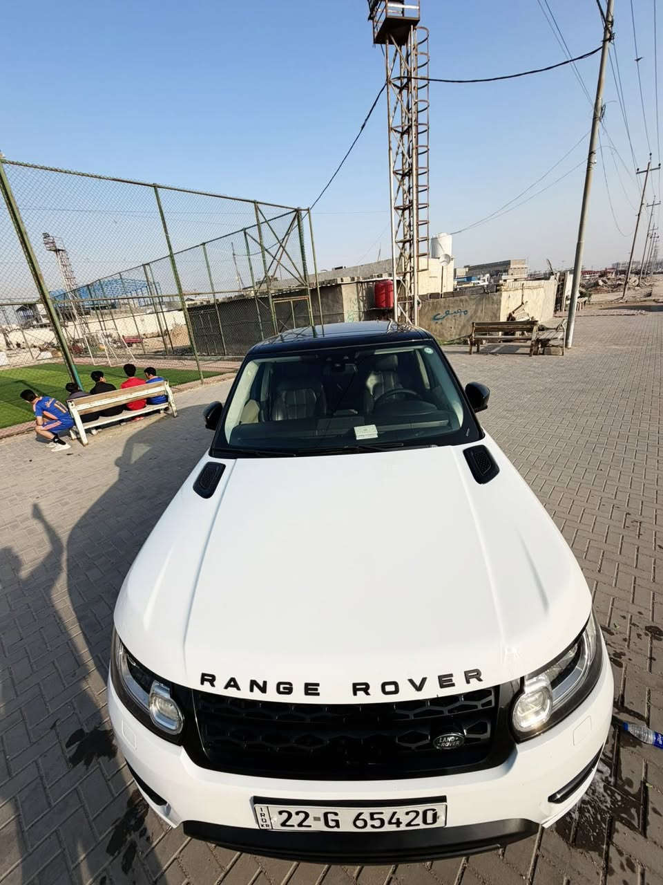 Rang rover sport
للبيع أو مراوس حسب القناعه❤️

رانج روفر سبورت HSE
فول مواصفات اعلى فئه 
موديل 2014
محرك 6سلندر بنزين
السياره من انظفهن بموديلها جديدة
خليجي وكالة سردار 
داخل قرميدي وبيجي
بانوراما
ابواب شفط
سستم صوت مرديان 🔈
شفتات ستيرن
رادار
كامره 360 درجه
كشنات تدفئه تبريد
ثلاجة
دوسات كهربائية
صندوك كهربائي شفط
تبريد مركزي قطعتين
وبعد هواي مواصفات فول الفول
رقم اربيل الدولي 

سعرها290 بيها  مجال 
***********
