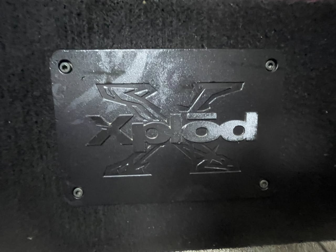 سلام عليكم مره خصت الادمن …..

دمام اكس بلود الاصلي الاصلي 👌

الصوت اله يكسر الجام ❌
السماعه 11000W 🔊
والامبي فاسر 12000W🔊

بلادي وانطي ضمان لاداخل تصليح وع الشد 🦾
مكاني الشعب 
*********** السعر 300 الف
