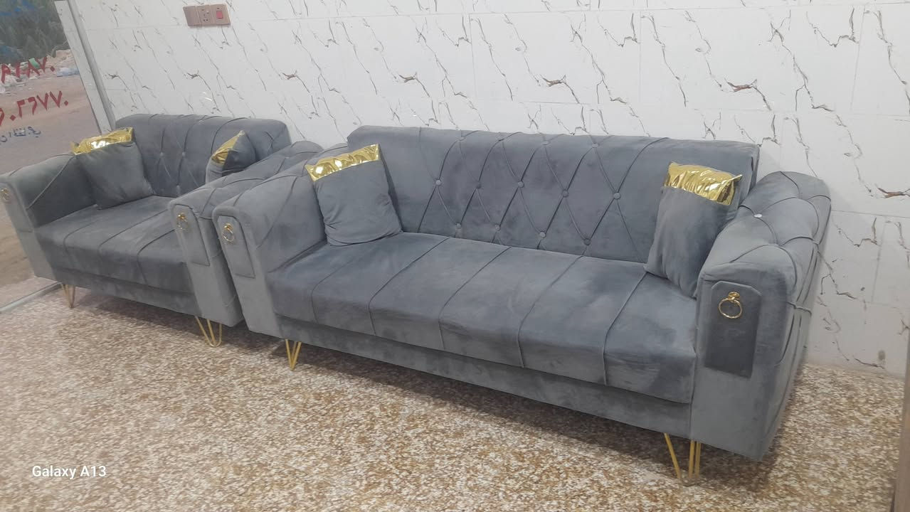 مكتب عقار للبيع كامل في البوبيات عامود ٣١ بيع مستعجل بسعر مناسب ***********
