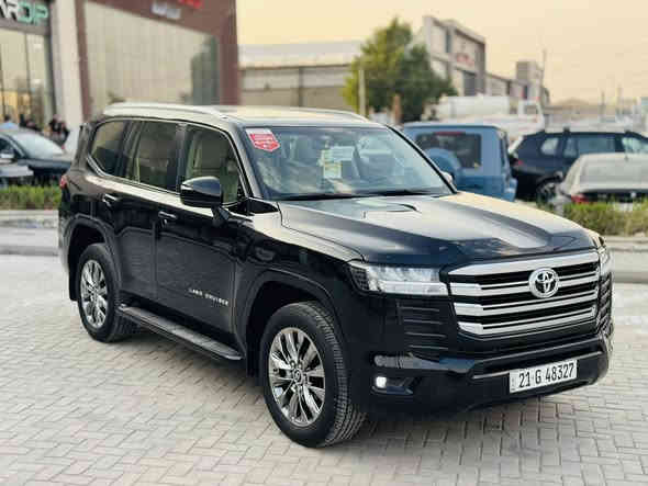 السلام عليكم لاندكروز 2025 GXR ساز ضمان 
ماشية 11 الف مكفوله كفاله عامه بالضمان 

رقم سليمانية باسمي تحويل او وكالة 

محرك 4000 V6 

شاشات 

مكان السيارة بغداد 

للاتصال // *********** 
للاتصال // ***********
