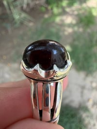 عقيق يماني • شفة العبد • مقاس ٢٠-٢١