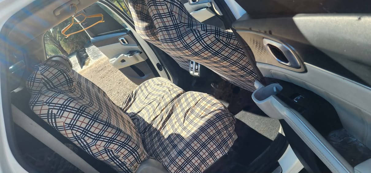 السلام عليكم اخوان للبيع سورنتو 2021 رقم بابل نكليزي باسمي تحويل ثاني يوم ماشيه 114 الف السياره كفاله عامه من دعاميه لدعاميه 6 سلندر  مكينه وكير وحداديه كفاله تخم تاير جديد 
موصفات
بصمه 
هند بريك دكمه
كامره اماميه وخلفيه 
حساسات 
شاشه 
بعد بيه هواي موصفات 
مكاني ديوانيه قضاء الشاميه 
السعر 285 بيهه مجال بصيط 

‭0781 872 3498‬
