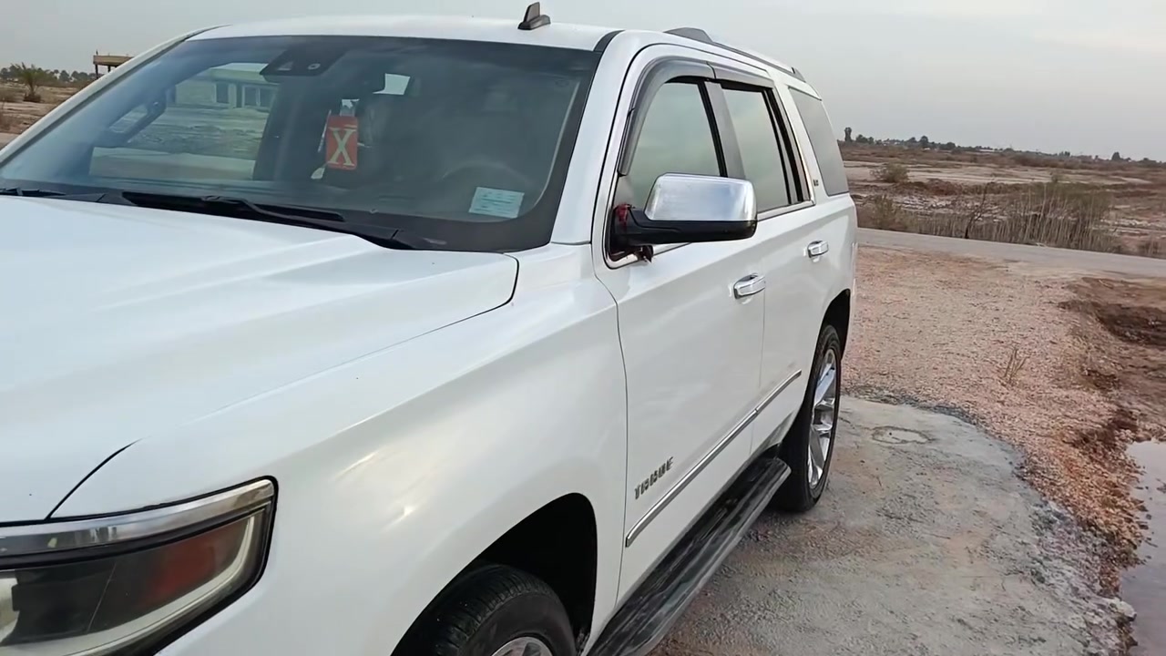 السلام عليكم تاهو LTZ  موديل 2015 رقم بغداد باسمي سياره جديده وجاهزه ماشيه 196الف ***********صور الضرر و السونار مع صور السياره
