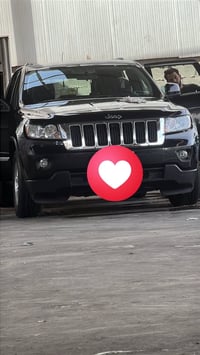 جيب لاريدو امريكي 2012 كلين سنوية ورقم وهزة كلة جديد  رقم بغداد بسمي ت...