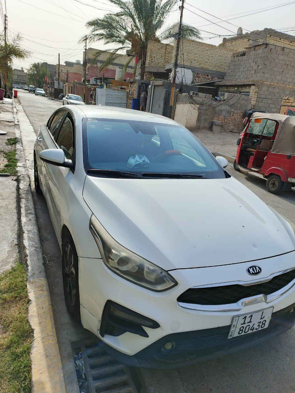 كيا فورتي نص فول
سونار مرفق معه صور مالتها 
بيها شويه نواقص 
بيها منضومه غاز السياره نص فول مديل 2019 
سعر جداً مناسب 
الاستفسار ***********
غير متواجد على الفيس
