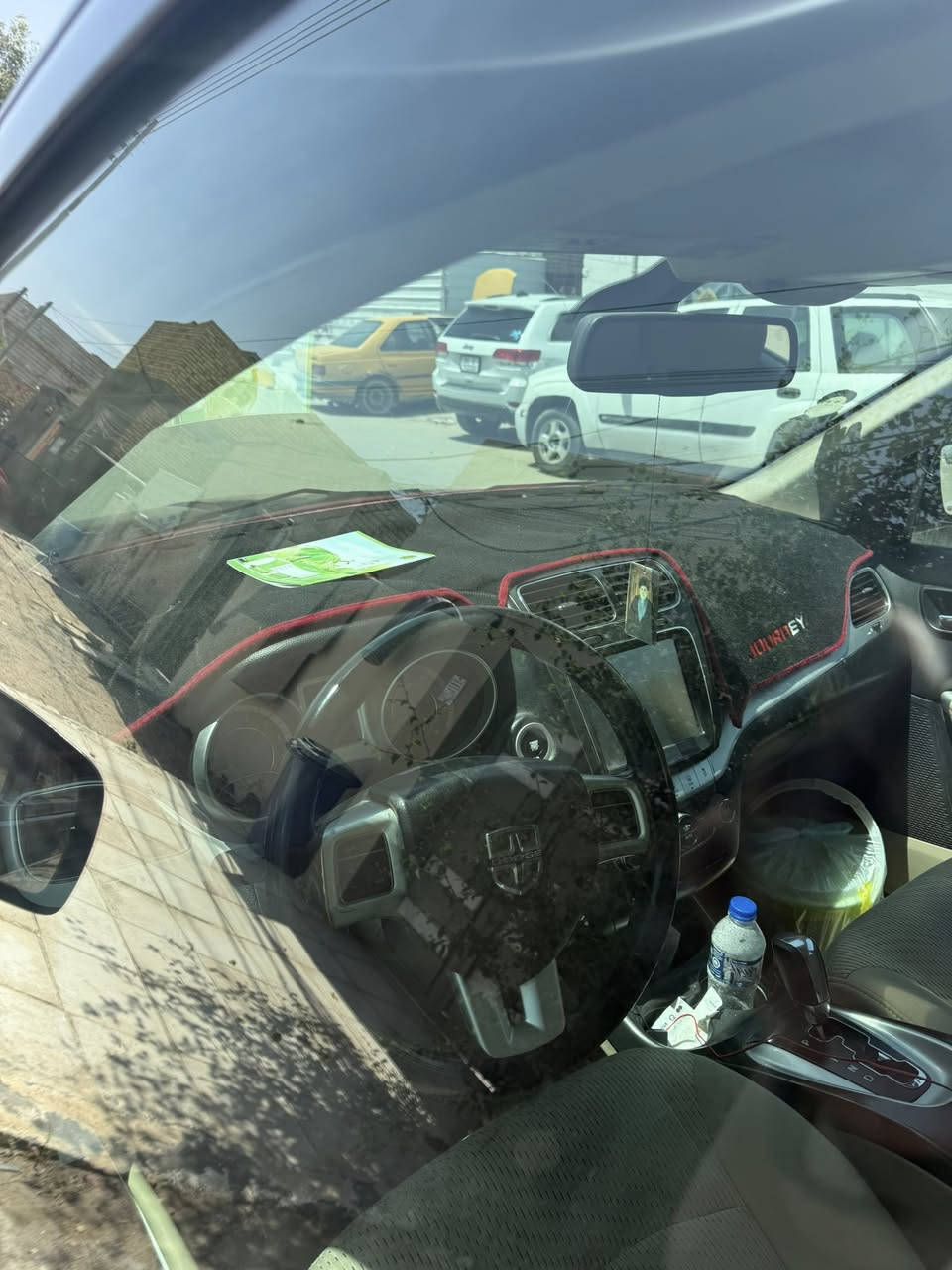 سيارة جورني موديل ٢٠١٩ محرك ٤ سلندر لون اسود ٧ راكب تبريد ٣ قطع شاشة كبيره حادثها جاملغ جهة السائق  مع وجود طخات بسيطه وجراد البنيد رقمها ذي قار باسمي
السعر ١٢٠ 
للاستفسار الاتصال على 
*********** او مراسلتنا على الصفحة
