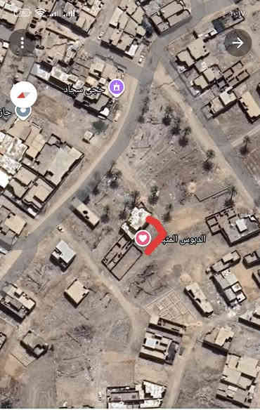 سلام عليكم قطعة 100متر سند 25 كافة الخدمات بين شارع 80 وشارع 100 منطقة محيزم 7 رقم ***********
