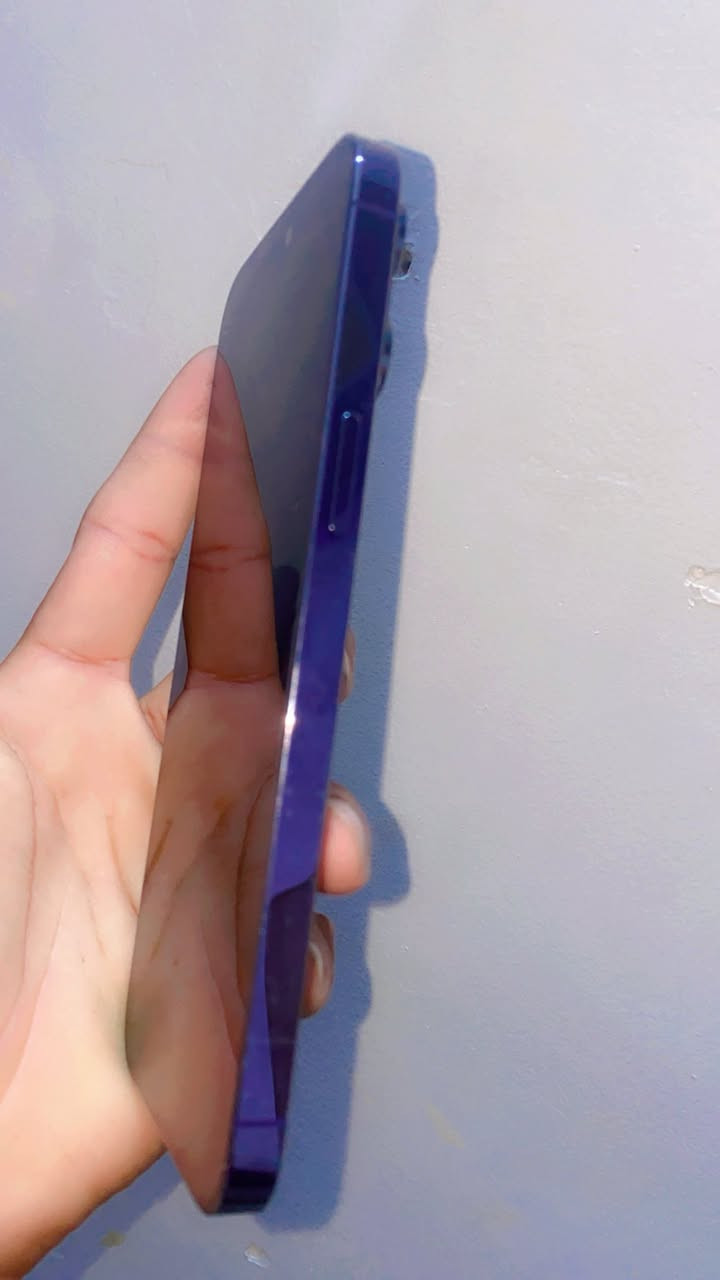 السلام عليكم ايفون 14 برو ماكس جهاز على ايدي جبته بوكته بضمان الماستر   مبدل شاشة وكالة اصلية شرططط!  )؛فحص 
وبطارية ونضيف على ايدي جهاز  ولا تعبك ولا تعبني 525 بالعافيه علياخذه مكاني بغداد ثعالبة ***********
