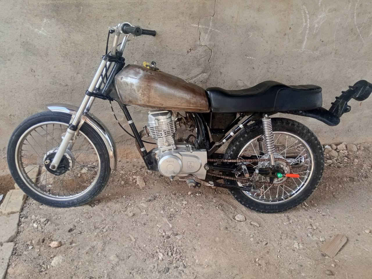 للبيع نامه شلامجه كلك كلك كلك
مفتوحه ولفات فقط السعر خاص ***********
مكاني ناصريه مركز خلف جامعه ذي قار
