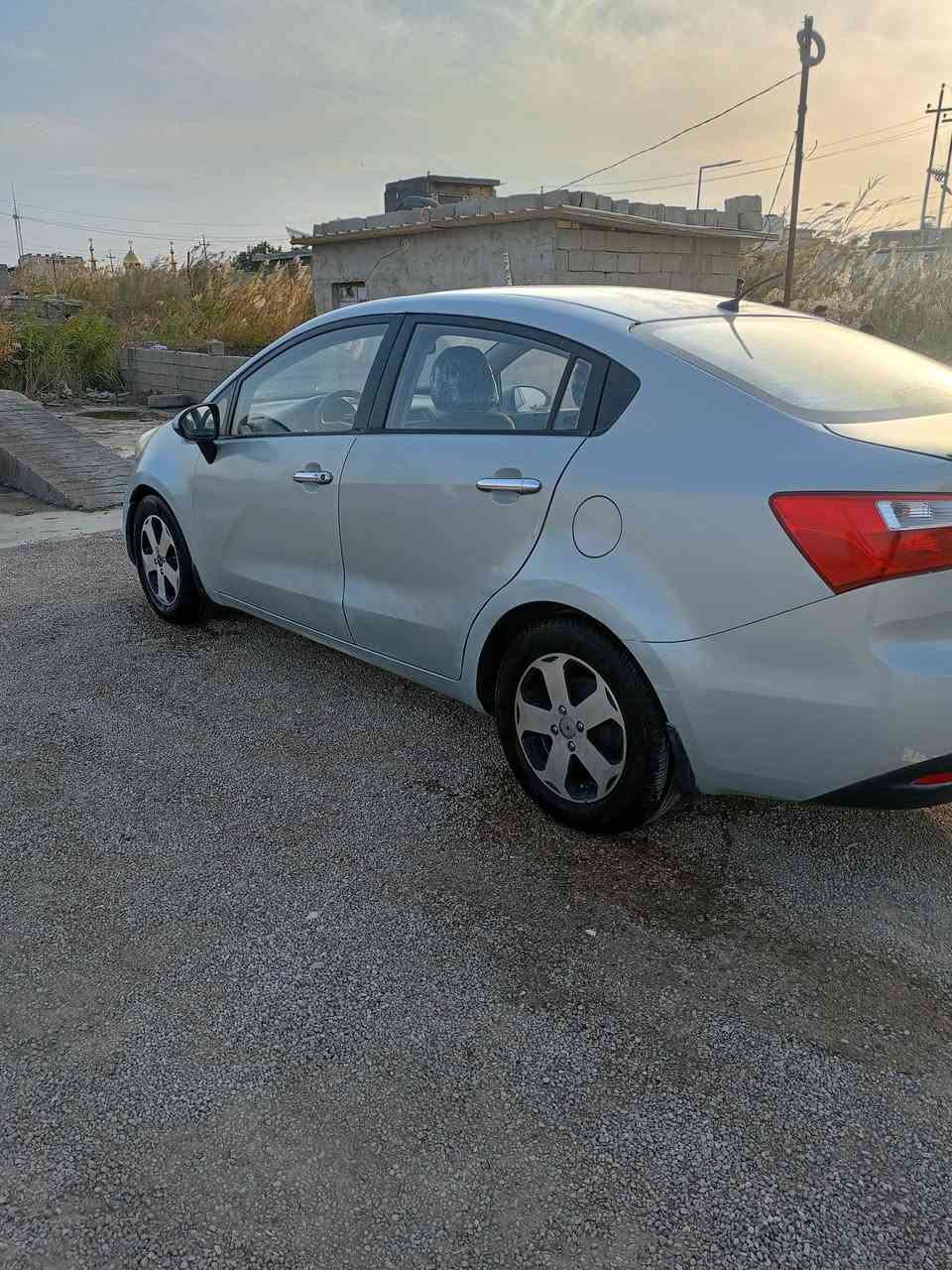 سلام عليكم سياره كيه ريو موديل 2012 مكينة 1600رقم واسط سنويه ل27 بيها رشات صبغ سياره جاهزة مابيها نقص سعر 72وبيها مجال بسيط مكاني واسط رقم الهاتف ***********
