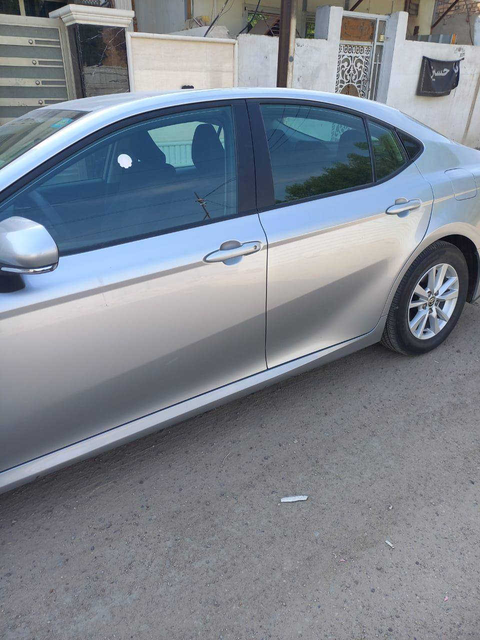 السلام عليكم
للبيع  كامري 2025 هايبرد
مواصفات LE
بصمه
رادارات جانبيه 
شحن لاسلكي
الضرر مرفوق بلمنشور 
 ماشيه 20 الف 
للاستفسار الاتصال على
  زين  ***********
اسيا  ***********
مكان السياره   بيجي
