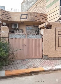 بعقوبة حي الجهاد • ١٠٠م • كراج