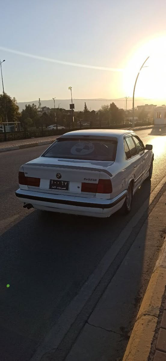 بيم 1995 ئارمي هه ولير  525 گئر تؤماتيك به شه رتي ئارم هيچ كيشه  نيه چوار جام كاره با ته بريدي گه رمي مه زبوته سارده كه ش به س چاكردني ئه ويت ناو ده ره وه ش زؤر جوانه هه يكه لي جوانه نه ته پيوه ته قه و ره قه ي نيه هين ده س خؤمه و  عه زيم نه داوه و به خزمه ته  ته قه و ره قه ي هيچ نيه كيشه ي حه ماوه و شتي نيه  زؤر به قوه ته ماشه لا  پيشي تازه دام گرتوه چركه ي نيه گيري ناو به فرو ئيسه كه ش ئيشه كات مشته ريت تيلكه له خزمه تام  سعري43كه مي مه عامه له
***********
***********له سليمانيم
