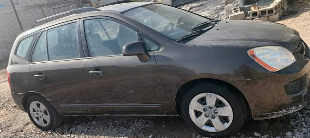 السلام عليكم 
كيا روندو ٢٠٠٩
محرك دوش ٢٤٠٠ أربع حساسات
كير اوتماتيك تخم تاير صدر أمامي خلفي جديد رقم ديالى باسمي تحويل ثاني يوم للبيع أو مراوس حسب القناعه الشراي يجي خاص 
مكان السياره بعقوبه


**إذا كنت صاحب هذا الإعلان وتريد حذفه لأي سبب، رجاءا أرسل رسالة إلى الدعم الفني**