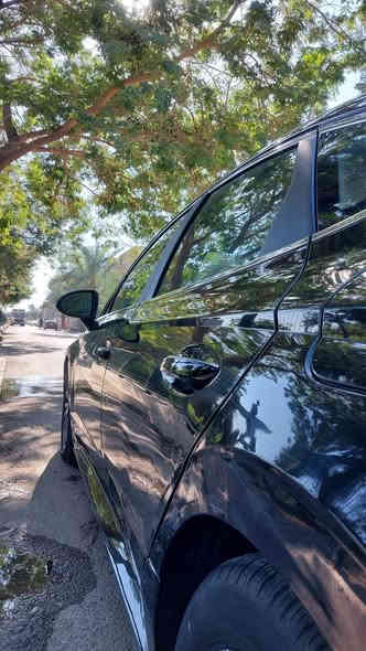 سوناتا هايبرد 23 وارد امريكي فول مواصفات عدا الفتحة 
جديدة السيارة ع ايدي مال جناي 
داخل ابيض مميز 
حادثها جاملغ ومرجعة عالبارد وبدون ايرباك  وبيها بارد تلحيضات بسيطة ع كد اصبع
الموصفات ✅️
داخل ابيض مميز
رادارات امامي وخلفي
كامرة دوارة 
تشغيل عن بعد
سستم سماعات 🔊 شركة boss 
نقاط عمياء
كروز سرعة 
شفتات ستيرن
كشن كهرباء امامي 
شاشة كبيرة 🖥
سياقة ذاتية 
⚠️ملاحظة السعر 170
السيارة مكانها بغداد الدورة 
غير متواجد عالفيس  مكلف بالنشر 
للاستفسار الاتصال على الرقم *********** اتصال واتس اب
