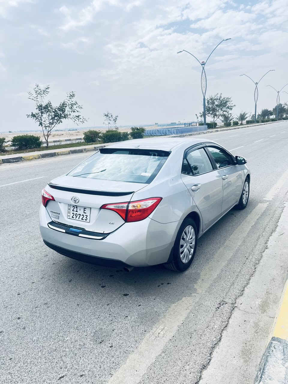 كورلا 16 للبيع صور الحادث مرفوقه سعر 145$ بيها مجال قليل مكان سياره حديثه  بروانه  رقم موبايل *********** بسمي تحويل مباشر @إشارة
