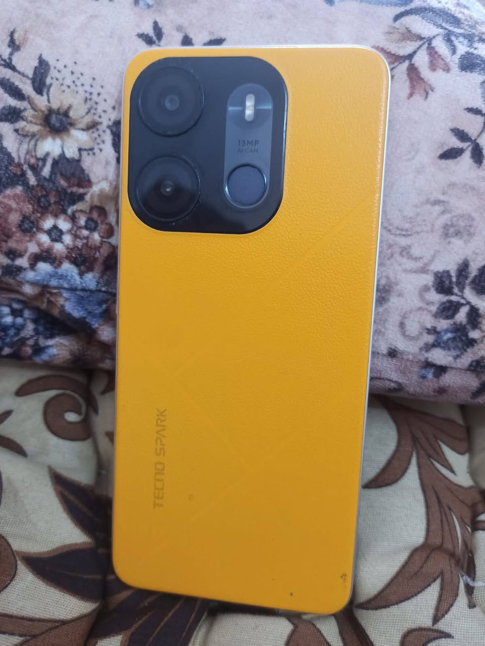 تكنو سبارك گو 2023 ذاكره 64 الجهاز بلادي مامفتوح بس بي فطر بالشاشة مثل ما موضح ما مأثر عليها وشوية شخوط بالشاصي سعره 65 وبي مجال


**إذا كنت صاحب هذا الإعلان وتريد حذفه لأي سبب، رجاءا أرسل رسالة إلى الدعم الفني**