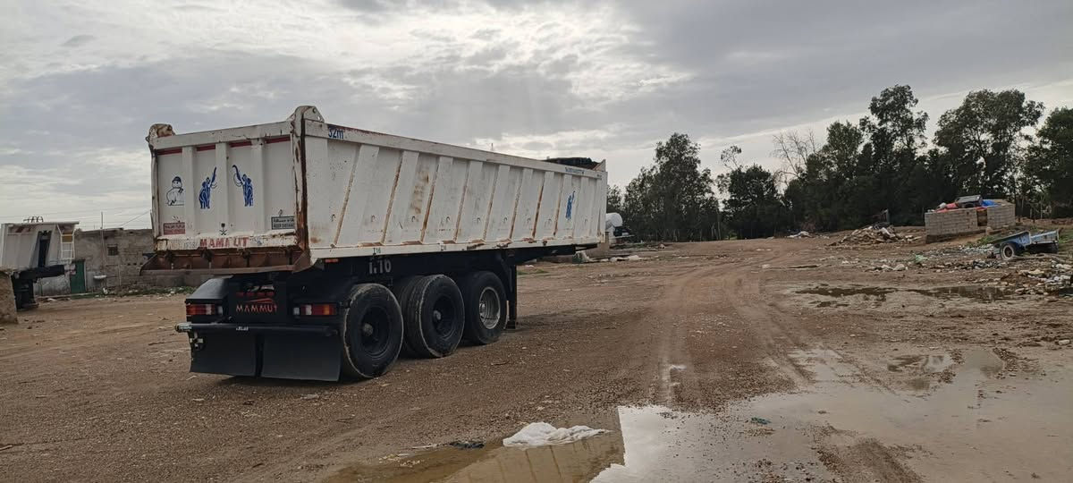 السلام عليكم 
البيع عربانه ماموت حداديه موديل 2020
3دنكير 16 تخم تاير 24 برماخ
استندر 31 
ترهم دنكير 4 
عربانه مكفوله كفاله عامه
***********
***********
