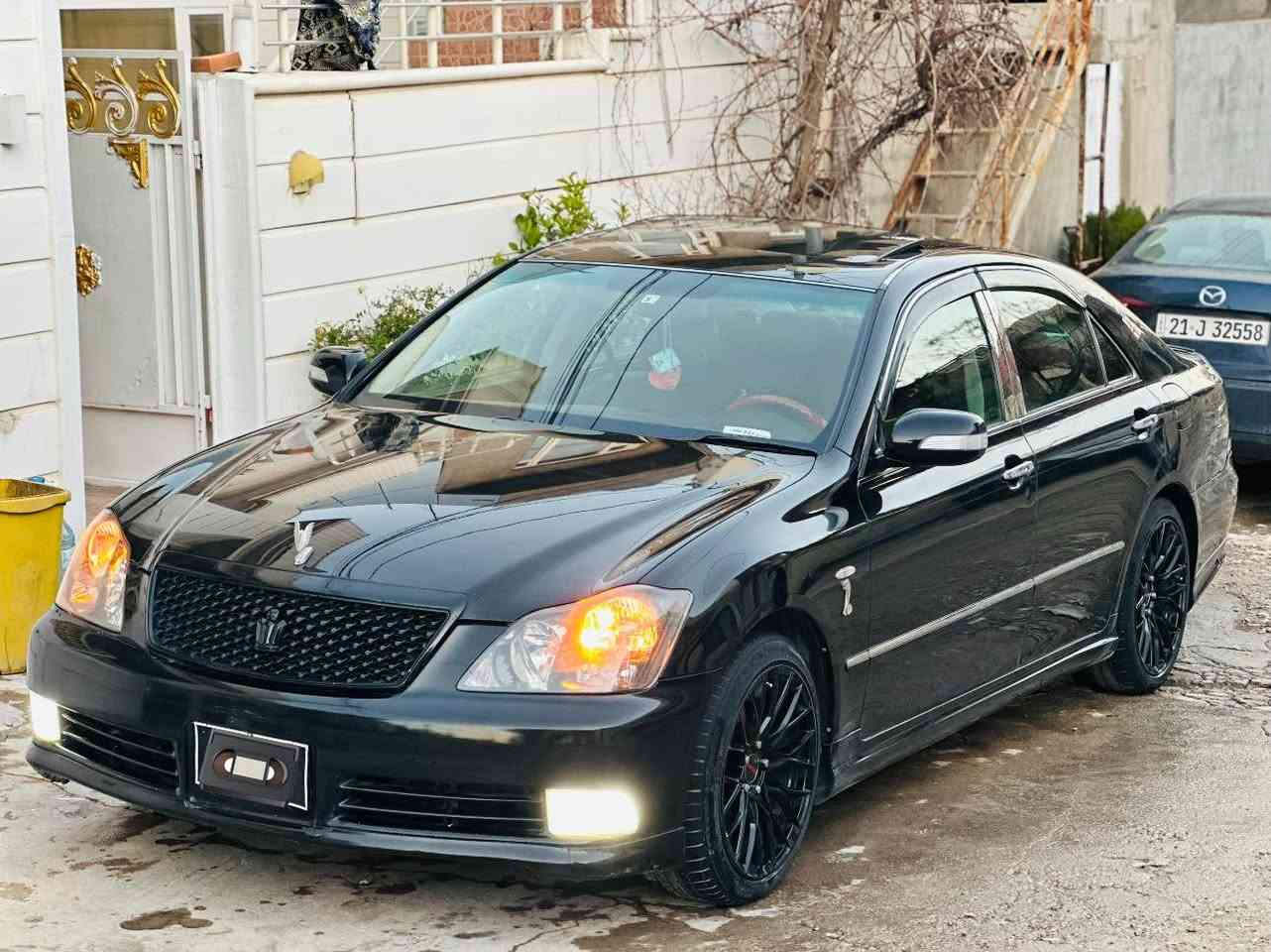 سلاوي خواي گه وره تان ليبيت 

شاهينه ساخ ساخ   ٢٠٠٥   
١٨٢ قه تره دوكه لي نيه هه لمي ده ميشي نيه 
٣ دوگمه ي قه پات مواسه فات فول فوله 
جلد سلايت هيته ر 
ئاوينه ئيشاره ت  سوكان حه يزه ران 
كامل مه جموعه ي سوكان ليكزس 
يه ده ي لايت و ايشاره ت  بيلادي بو به سراوه 
يه ك پارچه ي  بوياخه  بي ليدران 
 چواتايه و ويلي لوكي له ژيرايه 
سه قفي شوشه 
فورميكاي سور
ته بريد و ته قه و ره قه و دارو به رد به شه رت 
گيرو مه كينه و كاره باي  به شه رتي ١٠٠ فيته ر 
قوه تي ١٨٤ نه بوو مه يبه 
كودي بوكراوه 
ده عامي بو ده عامي ٢٥٠ مه سره في تيا نيه 
سه ياره كه هي مالانه تير تير مه سره فه 

شوين سليماني  
***********
٨٥$ مه عمه له ي كه م 

مشته ري نيت سه رمان مه ئيشينه ره حمه ت لي بيت ..
