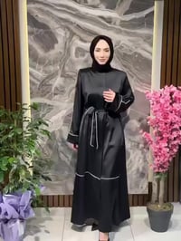 عباية تركي • ساتن • مقاسات ٤٠-٥٠