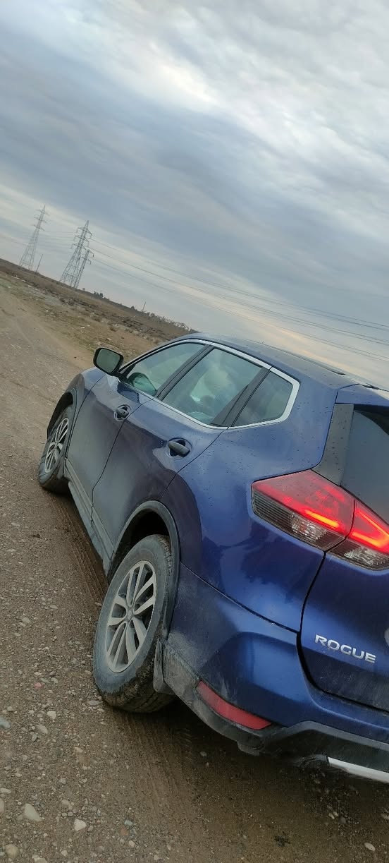 السلام عليكم ورحمة الله وبركاته
نيسان روج 2018 للبيع 153 وبيها مجال بسيط للطيبين

رقم نينوى بأسمي تحويل مباشر

محرك 4 بستم 2500 المرغوب مكفول وضع شركة

السيارة كفالة بدون صبغ بدون تبديل .. ضرر بسيط جدا بالدعامية مرفق مع الصور 

هاتف 

*********** 

***********
