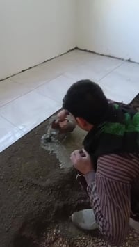 خلفه سيراميك متفرغ  علمتر عليوميه علمكطوعه  بليعجبك 07832162049