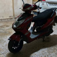 موطور سكنس بانزين (ياباني )موديل ٢٠٢٣ اخذته ب١,٣٠٠ قبل سنتين ورايد ابي...