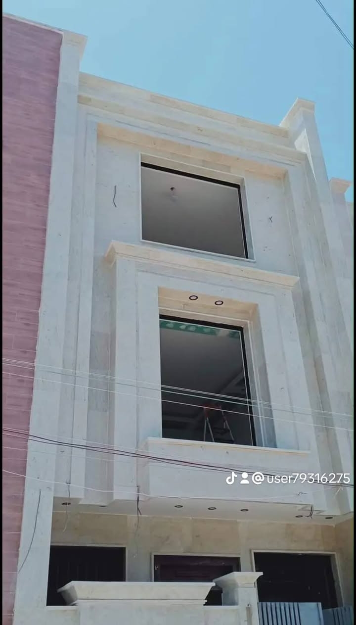 جانب من اعمالنا تغليف واجهه مرمر سيسيليا في بغداد الضباط 
ابو ياسر 
***********
