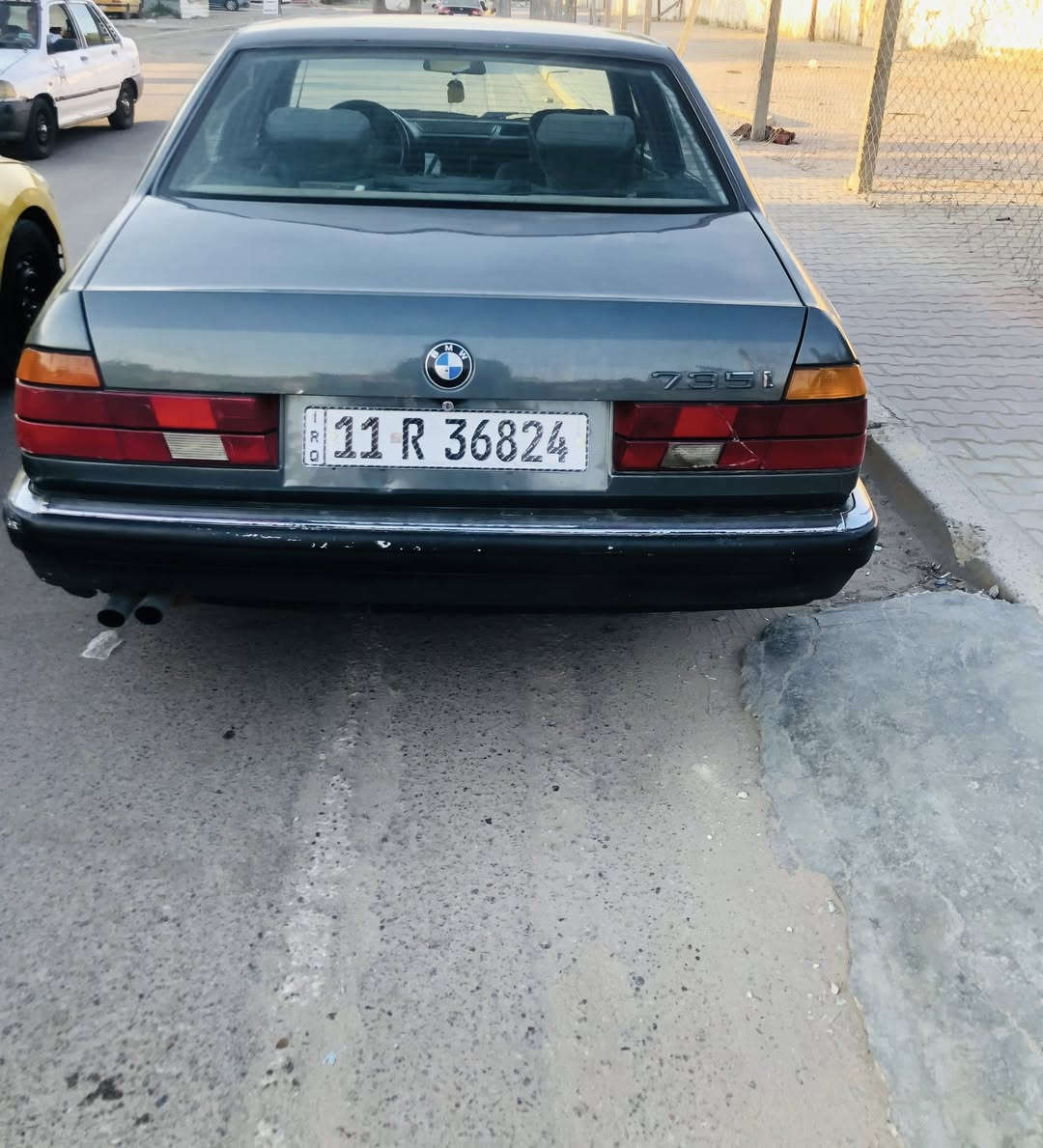 السلام عليكم ورحمة الله وبركاته سياره للبيع بي ام 735بسم ابويه سنويه 2028 رقم جديد نكليزي كهربايات سياره كله شغاله بغداد سكينه الامين الثانيه قرب بانزيخانه جبه 50 بيه مجال الطيبين تحويل مباشر ***********
