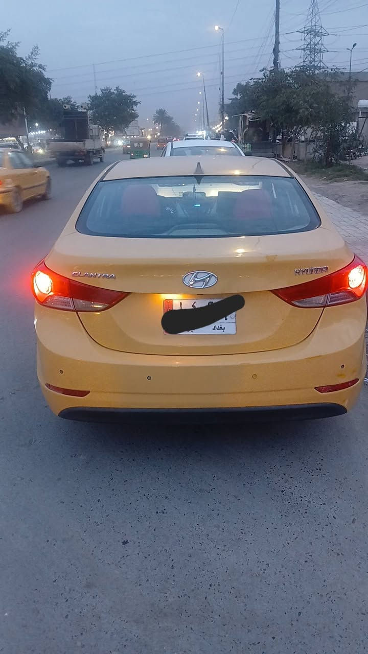 سلام عليكم النترا ١٢ خليجي ١٨٠٠ دوش بدون حادث حادثهة بل عراق باب خلفي ايمن وسونار موجود بل صور مواصفات
فتحه سقف بصمه تشغيل . بصمه ابواب بصمه صندوق كامره حساسات اشاير بل مري  سياره بسمي شوكت تريد احولك خادم 
السعر ٩٨ وبيهة مجال *********** مكان بغداد بلديات
