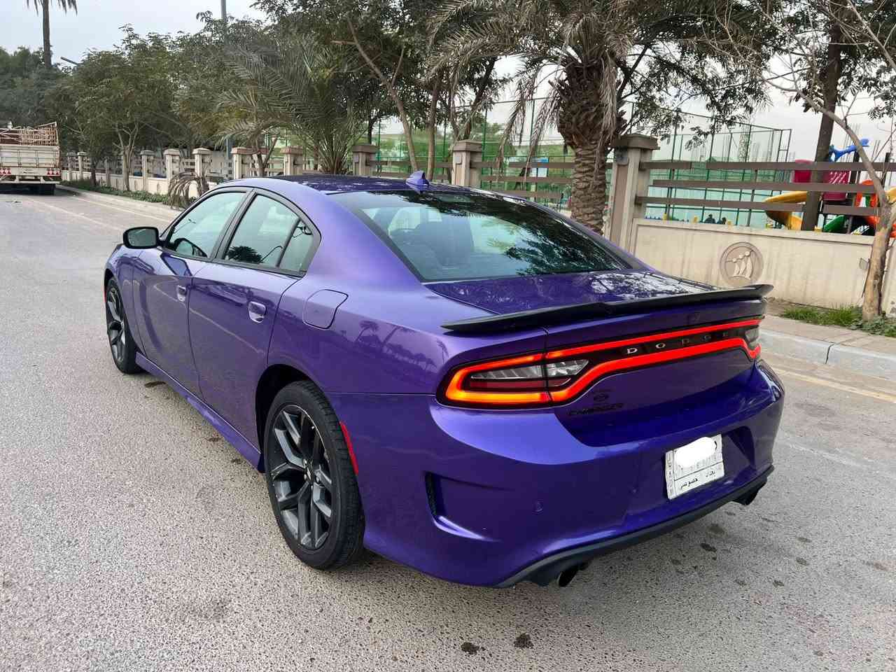 سلام عليكم عندي جارجر لون مميز بنفسجي مرقمه بغداد بسمي مواصفات GT مواصفاته كشنات جلد كشنات كهربائيه كشنات تدفئه تبريد مري رادار شاشه كبيره كامره خلفيه حساسات خلفيه تشغيل عن بعد لايتات زنون بلوجكترات زنون محرك 6 سلندر ويل كب حجم 20 بلاك سبايدر خلفي اسياره جديده موديل 16 داخله 19 مرقمه وجاهزه بسمي رايده 165 وبيه مجال وهاذه رقمي *********** اخوان ممتواجد عله الفيس
