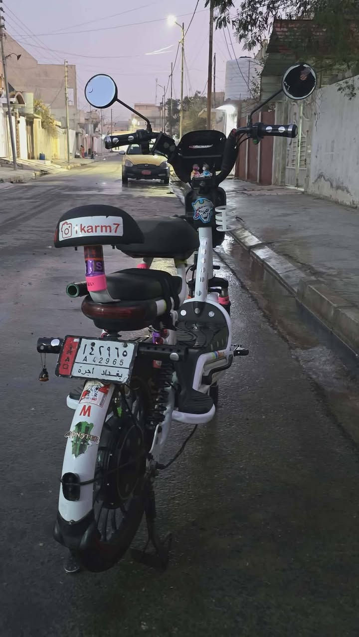 السلام عليكم ورحمة الله وبركاته
ماطور شحن للبيع فقطط فقطط شرط الفحص

التفاصيل
1/نوعها كوريا ام ار 
2/مديل2023
3/باتريات جدد
5/سرعته75حقيقي
6/بي هورن
7/بي اشارير بس عاطلات
8/بي ضوه عالي
9/اربع سرع
10/ملاحظات الايشار عطلات فقط
السعر/400مع الغراض قفل بدون الغراض350قفل
واكلك اليجي خاص او يخابر ويكلي سعرك غالي ومادري شنو بل🩴🩴
للاستفسار ***********واتساب فقط او الخاص مفتوح

مع السلامه❤️‍🩹
