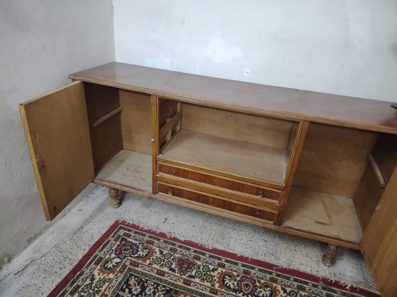 ماكنة خياطة فراشه وبوفية خشب وبايسكل ٢٧ رياضي المنيوم ابوالطبكة كلهم بحالة جيدة للبيع مكاني الدولعي السعر على الخاص


**إذا كنت صاحب هذا الإعلان وتريد حذفه لأي سبب، رجاءا أرسل رسالة إلى الدعم الفني**
