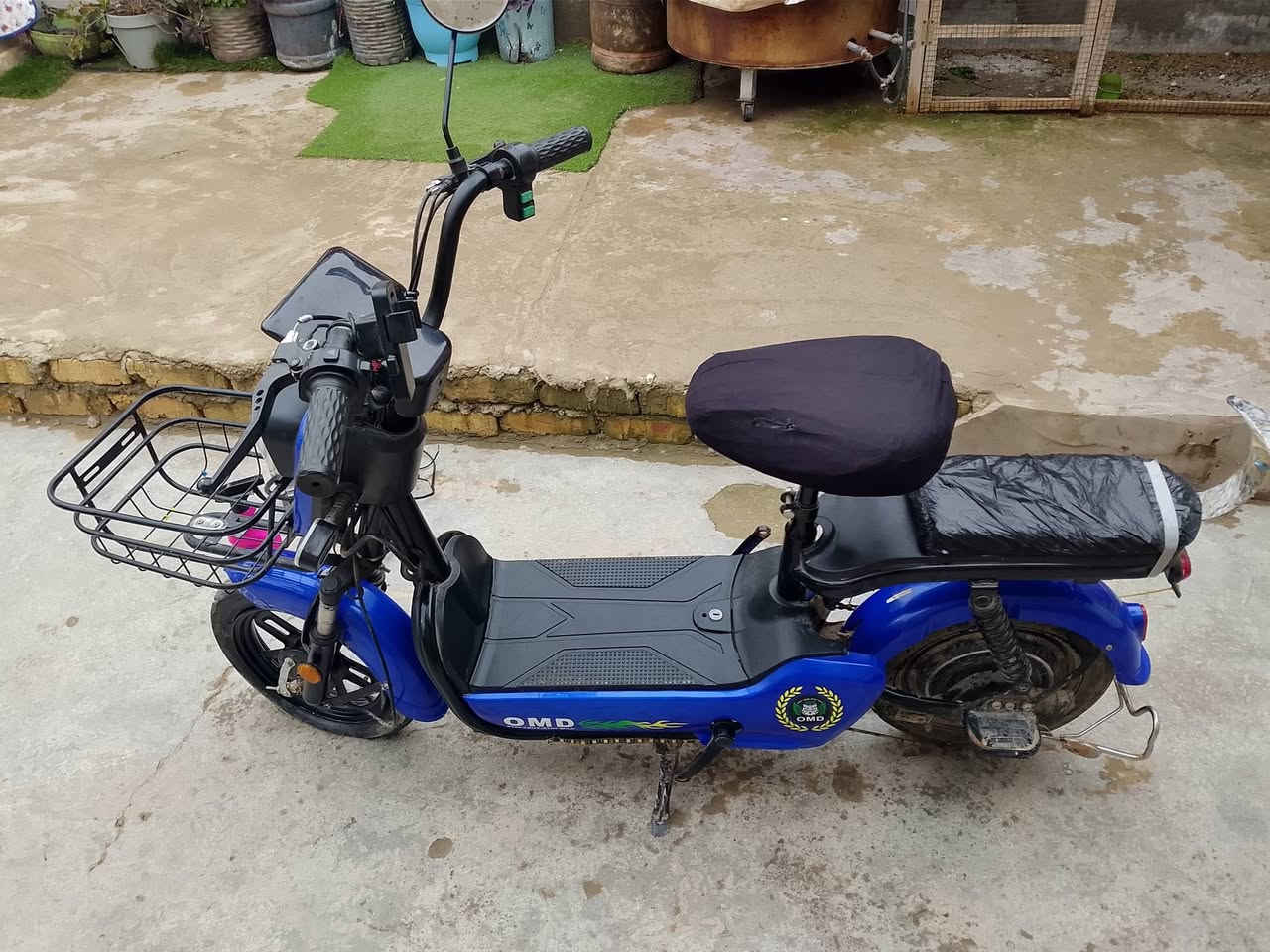 سلام عليكم 

دراجة شحن للبيع حجم 14
نظافه 100/100

والسعر مناسب جداً 

العنوان ديالى بعقوبه 

الاستفسار او رقم 👇🏻
***********
